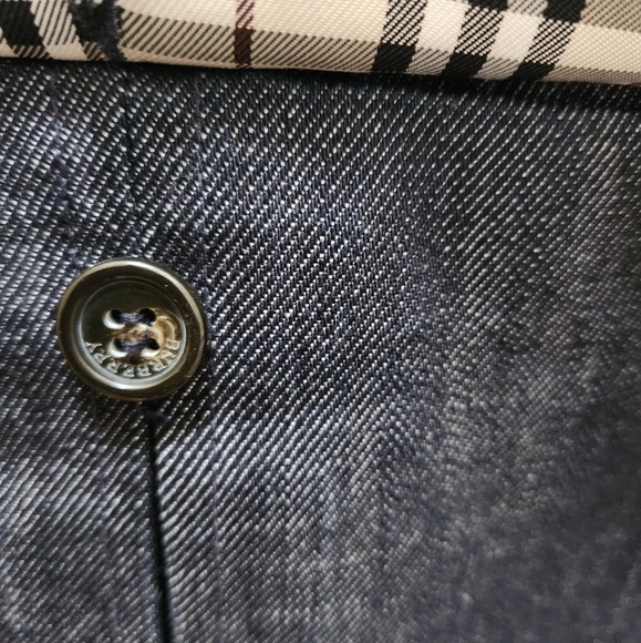 Authentic Burberry Denim Jacket - Picture 15 of 15